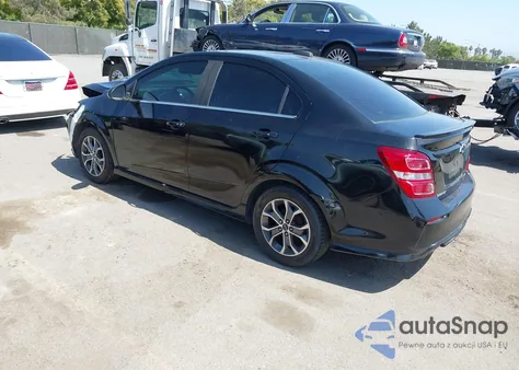 2018 Chevrolet Sonic Lt Auto z USA, uszkodzony, nr VIN 1G1JD5SG0J4137460